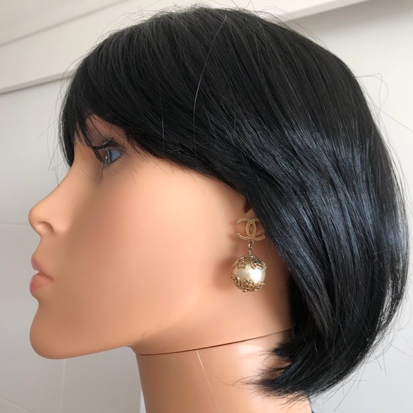 Vintage Logo earrings - Picture 2 of 16